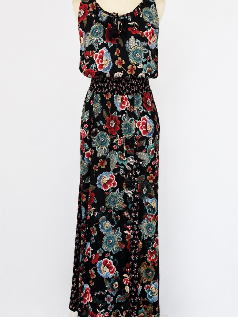 BILA Floral Smocked-Waist Handkerchief-Hem Maxi Dress Small